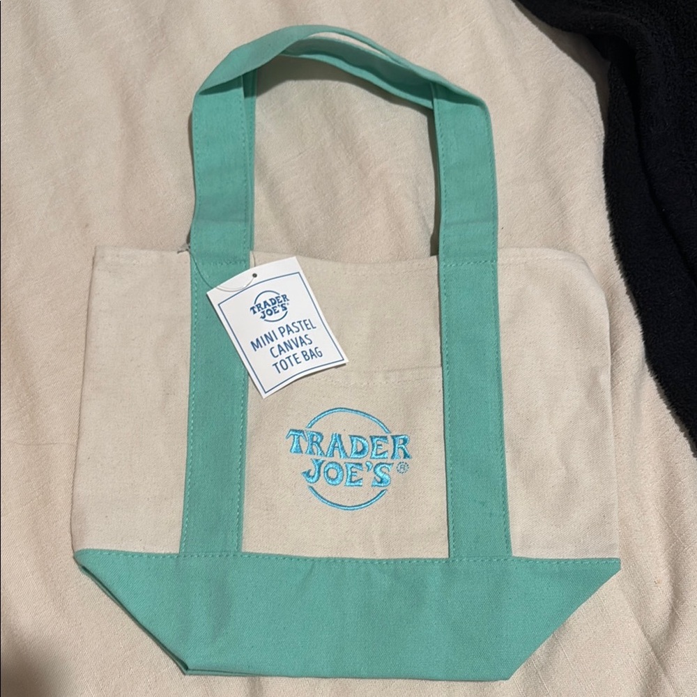 Trader Joe’s Pastel Canvas Tote Bag - Cream and Green